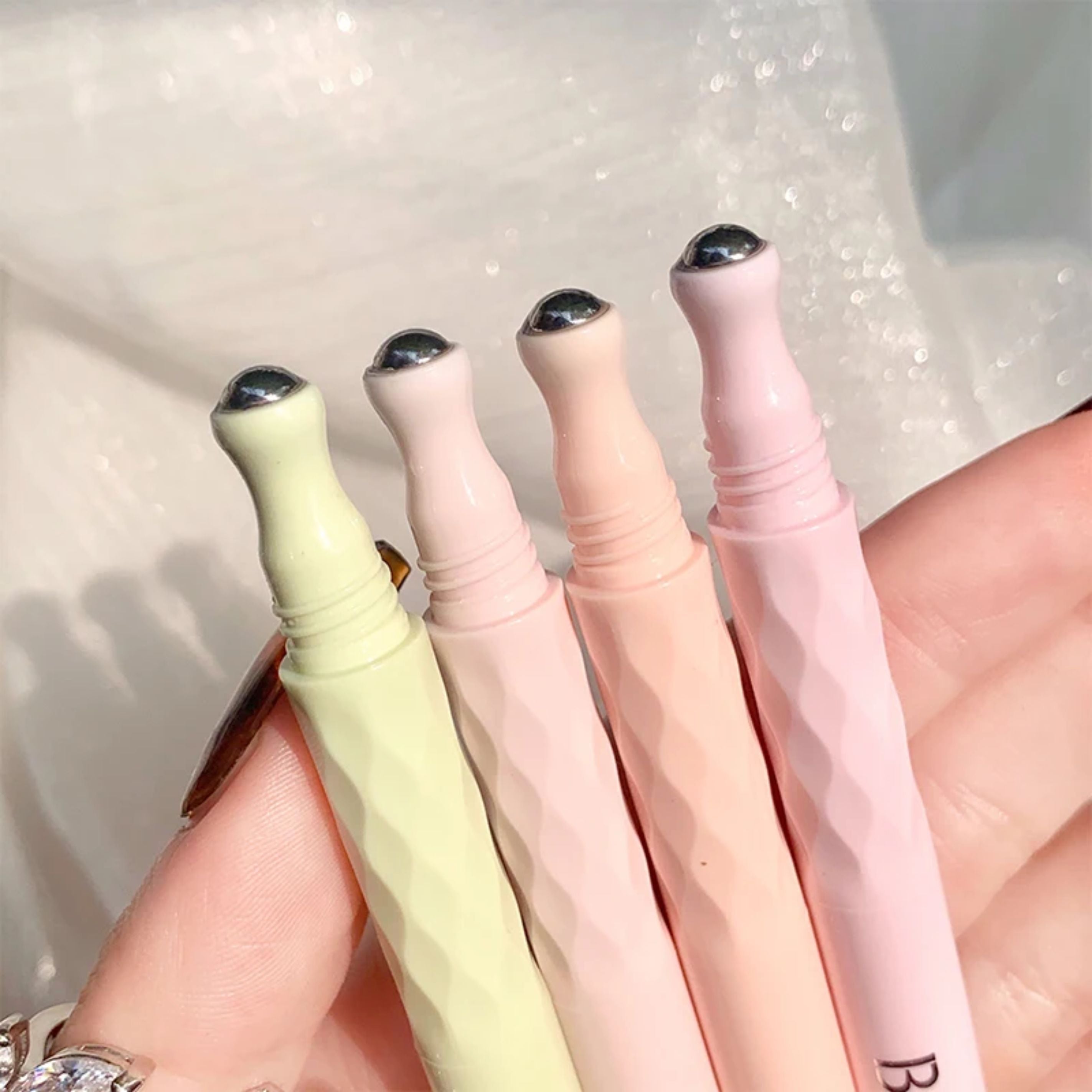 Makeup Pen Deal - 4 in 1 Makeup Pen