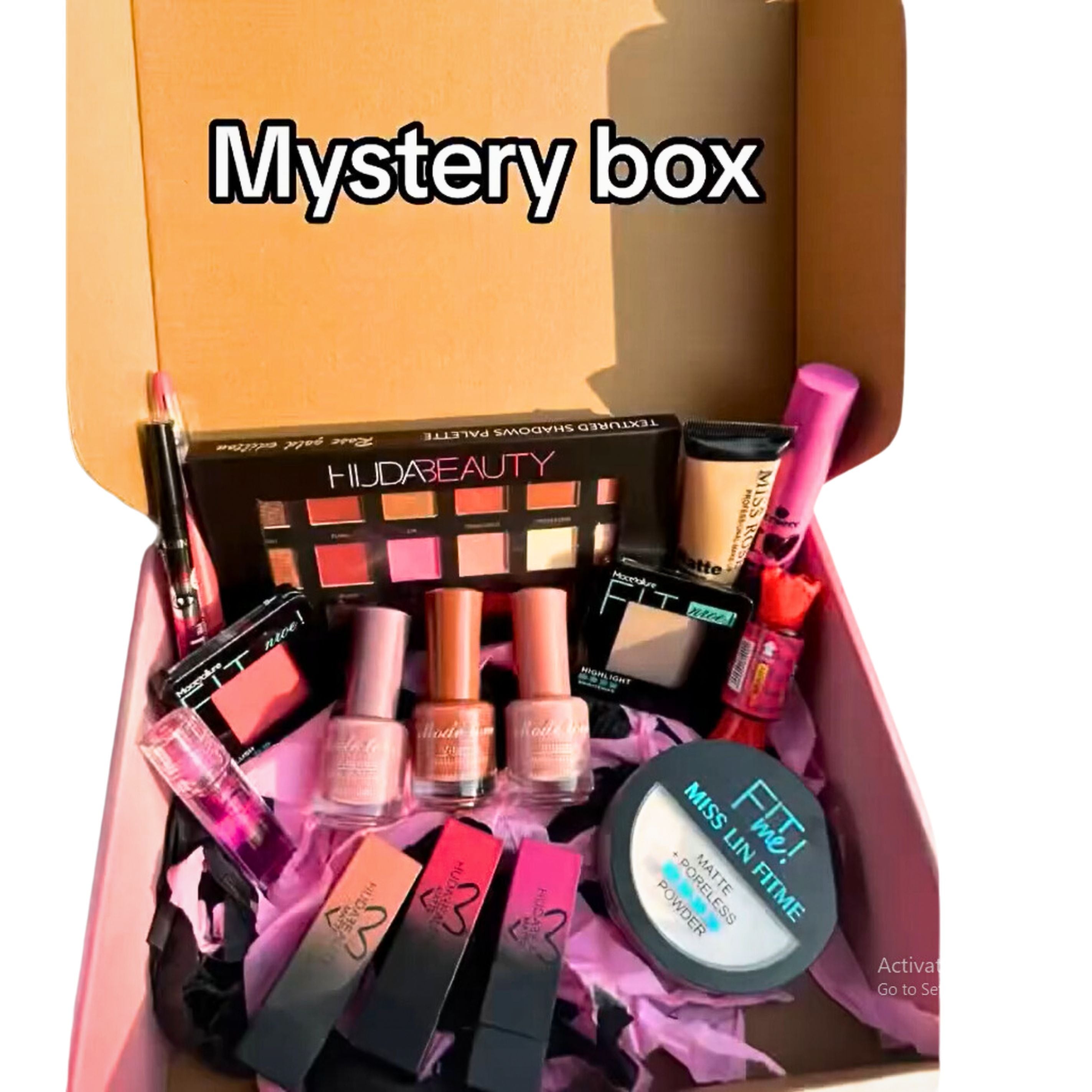 Makeup Mystery Box - the effect online